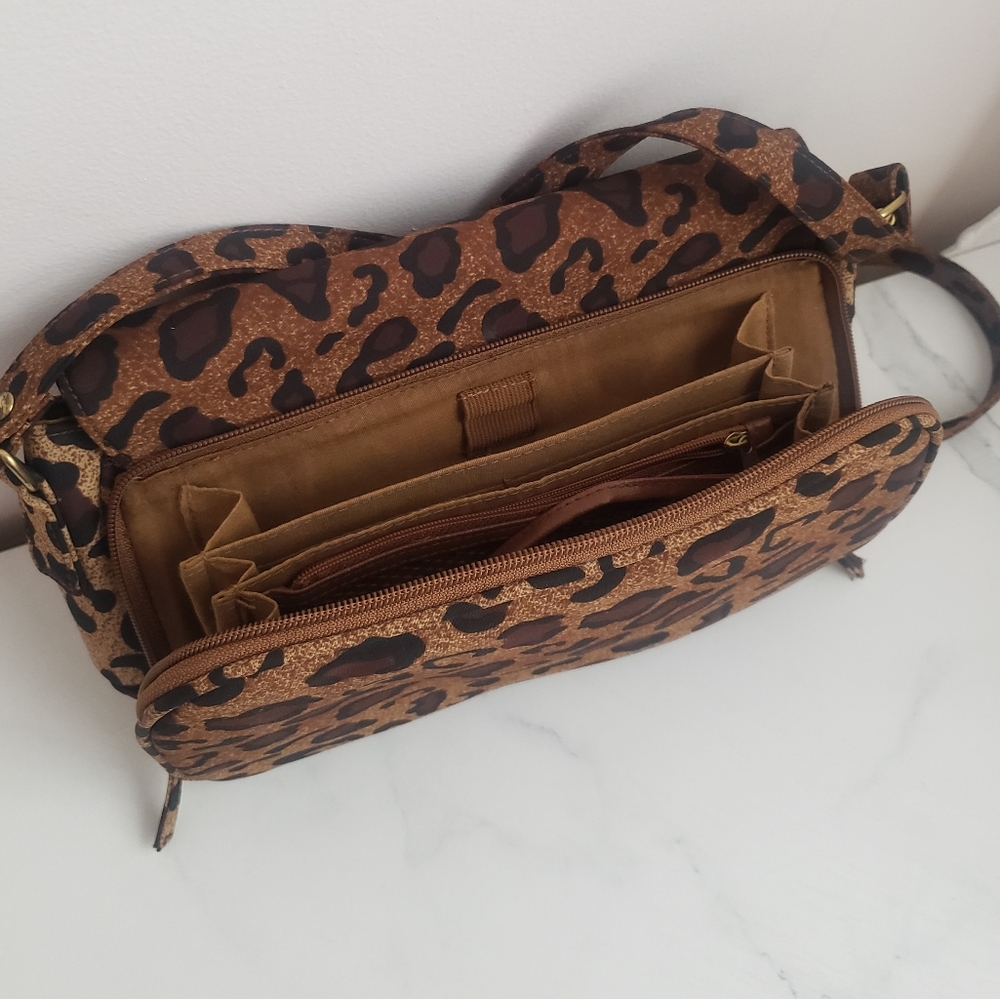 Leopard Print Multipocket Zip & Snap Closure Cros… - image 5